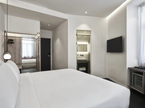NLH MONASTIRAKI - Neighborhood Lifestyle Hotels