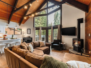 Emerald by Avantstay - Tahoe Donner Mountain Retreat w Large Patio