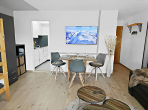 Nouveau studio avec vue imprenable sur les montagnes