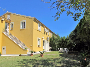 House Erika Ripatransone