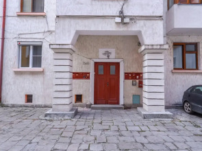 FM Deluxe 2-BDR Apartment - DOM