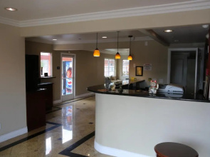 Chateau Inn and Suites