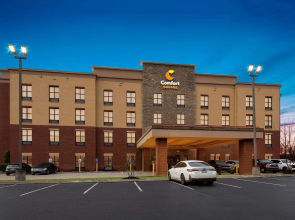 Comfort Suites Nashville near Percy Priest Lake
