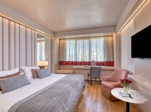 Отель Divani Caravel