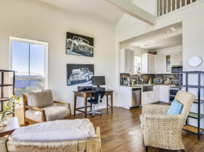 Aqua Vista 5 Bedroom Home