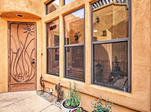 Adobe Escape w/ Outdoor Kitchen & Pool Access
