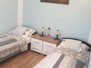 Apartament Demiro