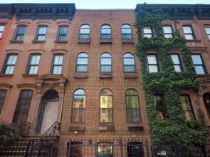 Little manhattan