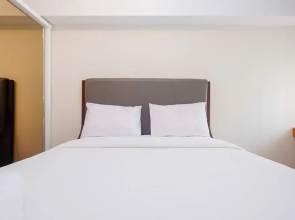 Pool View and Homey 2BR Apartment @ Springlake Summarecon