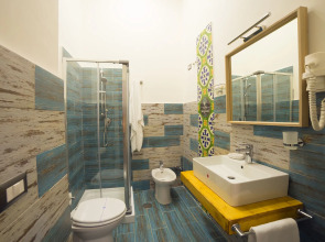 Le 4 Stagioni Dante H Napoli Centro