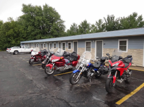Pine Ridge Motel