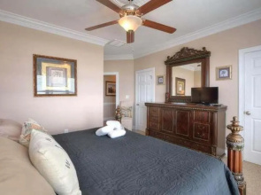 Serenity Sands Beach Retreat