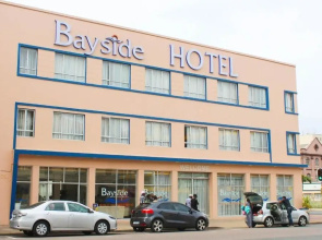 Bayside Hotel 100