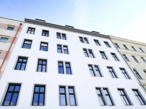 Christiano Apartments