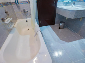 Admiral Plaza Hotel Dubai