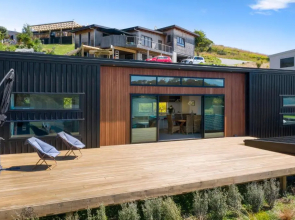 The Jewel on Primrose - Raglan Holiday Home