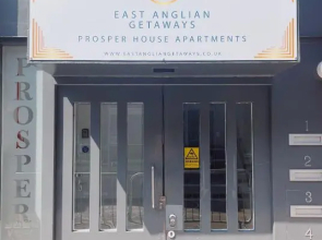 Prosper House Apartment 4