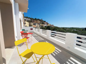 Velis - art & hospitality