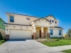 Solterra - 6033 Broad Oak Drive