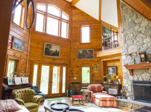 Honey Maple Grove BnB