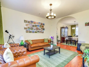 Pet-friendly Tobyhanna Escape Near Hiking & Skiing