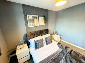 Ashford Blissful Retreat Modern 3-bed House