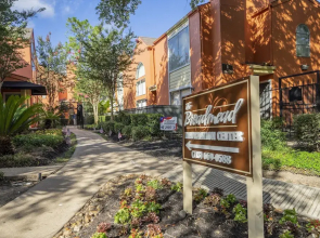 OYO Apartments at Broadmead