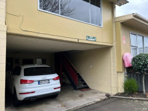 Golden Leaf Apartments