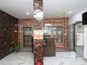 OYO Flagship 23207 Hotel Raj Shree