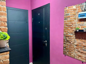 Диван и чемодан на магистрали Вокзальной