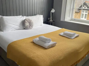 Rooms at Mill Street