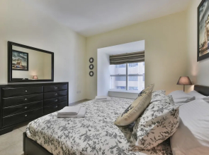 Holidays Are Us-Holiday Homes-Marina Elite