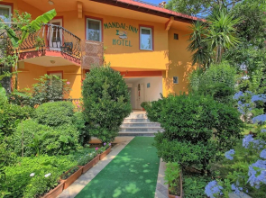 Mandalinn Hotel