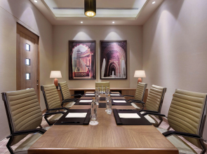DoubleTree by Hilton Agra