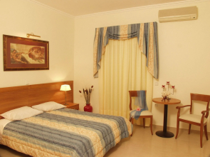 Ionis Art Hotel