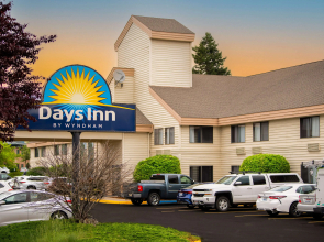 Days Inn by Wyndham Coeur d'Alene