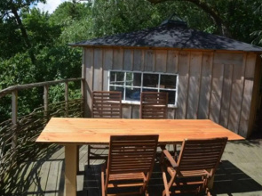 Treehouse B&B