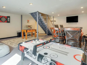 6 Mi to Mt Snow: Nature-view Home w/ Fire Pit!
