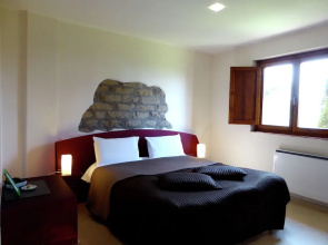 Lovely Apartment in Celle Sul Rigo with Pool