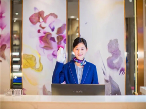 Lavande Hotel·Nanchang West Railway Station Square