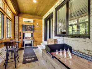 Cotter Home w/ Direct Access to White River!