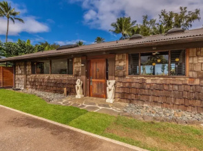 Hale Maluhia Hanalei 1 Bedroom Home by RedAwning