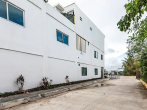 Capital O Cancun International Airport 24/7