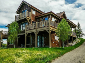 3 Mi to Granby Ranch: Family-friendly Home