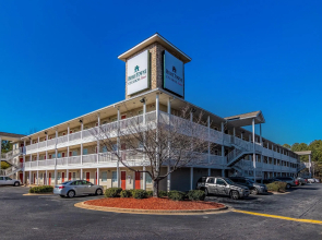 HomeTowne Studios by Red Roof Covington, GA