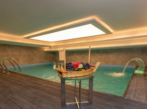 The Conforium Hotel Van