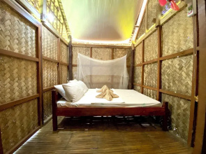 Ocam Ocam Casadyan Inn