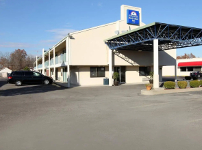 Carbondale Value Inn & Suites