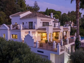 Modern Villa in Estepona With Private Pool