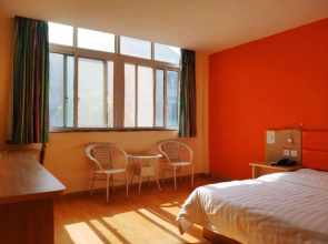 7Days Inn Luohe Forest Park Heshang Street Ancient Town